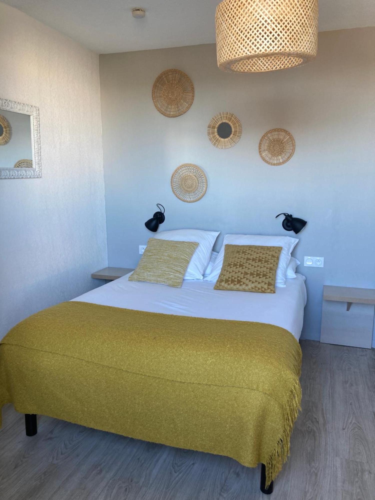 Appart'Hotel - Gare Tgv - Courtine - Confluence - 202 Avignone Esterno foto